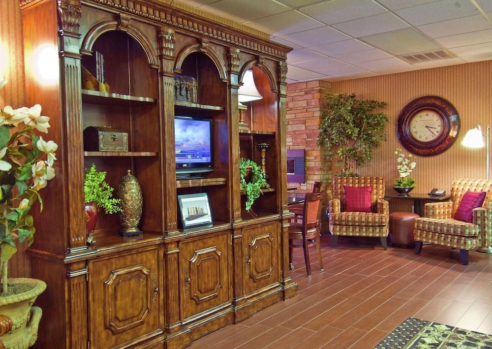 Hotel Hampton City-northwest