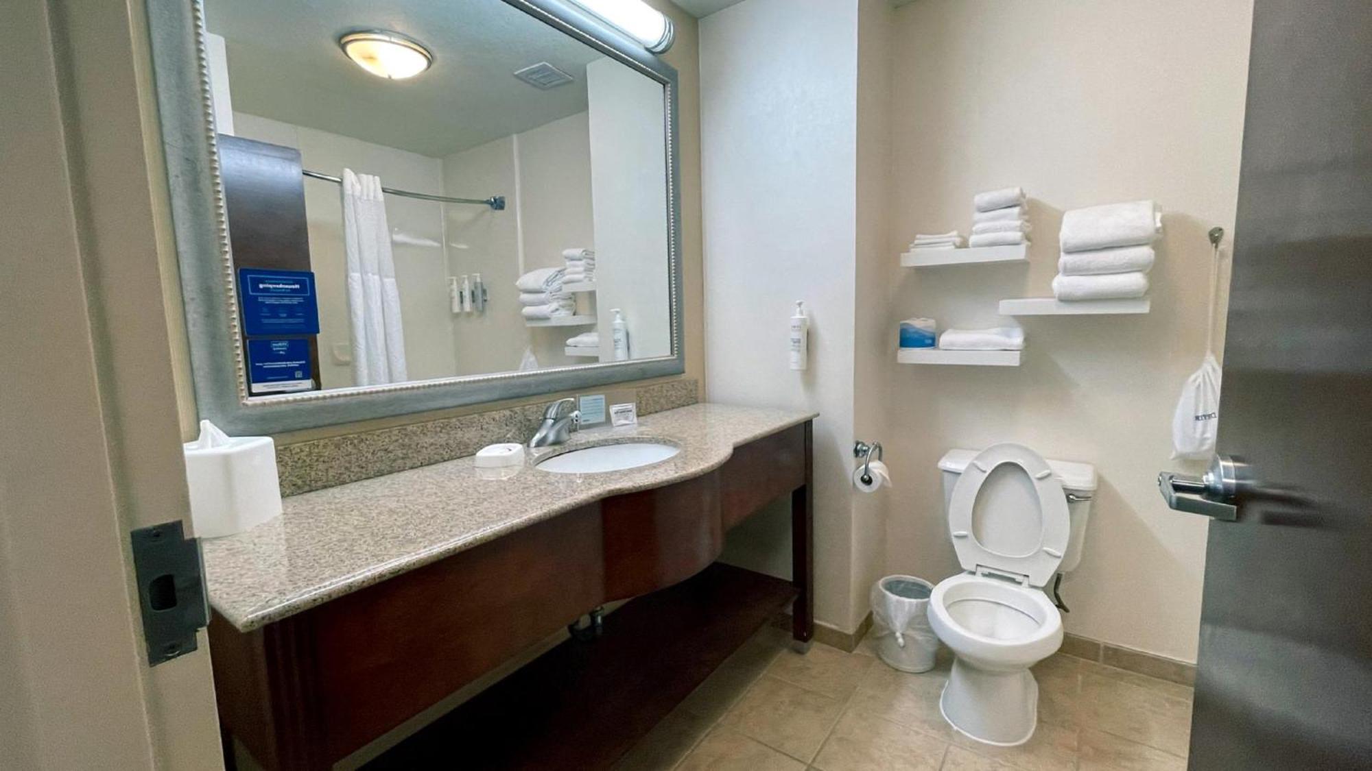 Hampton City-northwest 3* Oklahoma City