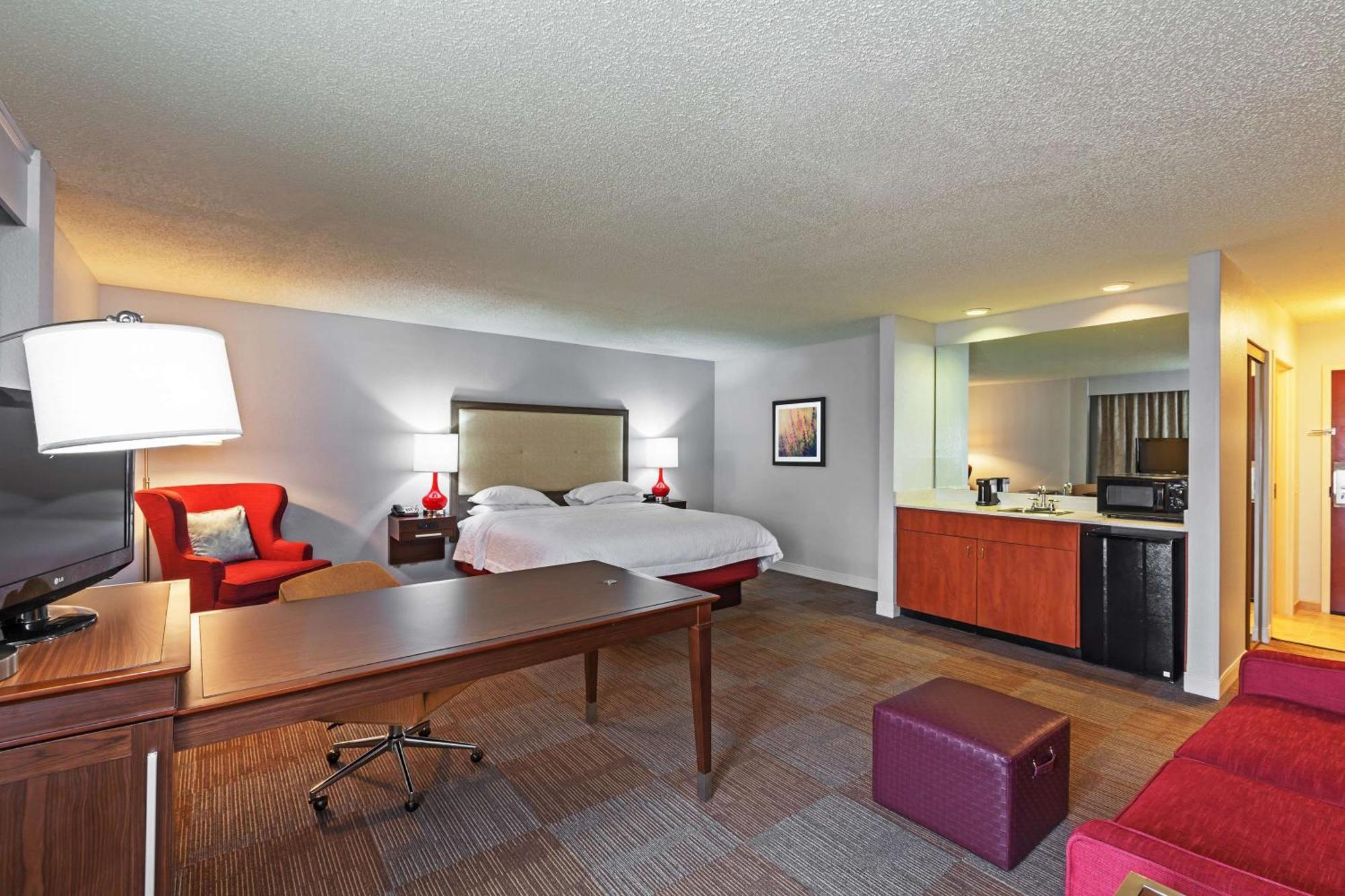 Hotel Hampton City-northwest